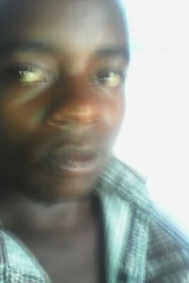 short,black,kul,down 2 earth,humbled guy with passion for  mass communication