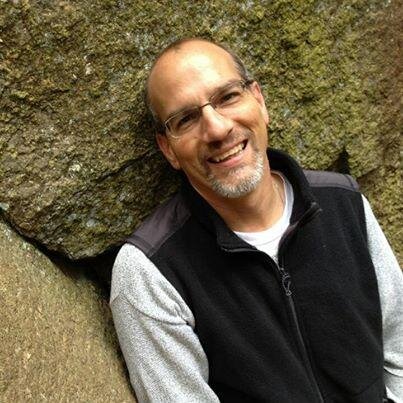 Assoc Prof of #Sustainability ♻️
and #FoodSolutions 🍤
@EnvSchool @UMassBoston .🍀
Also work to stop #WildlifeCrime 🐠.
living with #T1D 💉.
Tweets - my own. 🤓