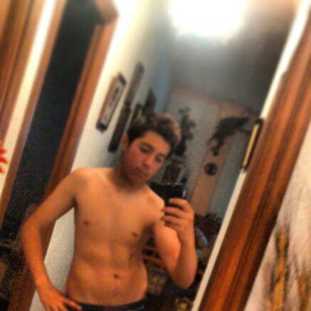 cristianbnd's profile picture. y pensar q fue por pena