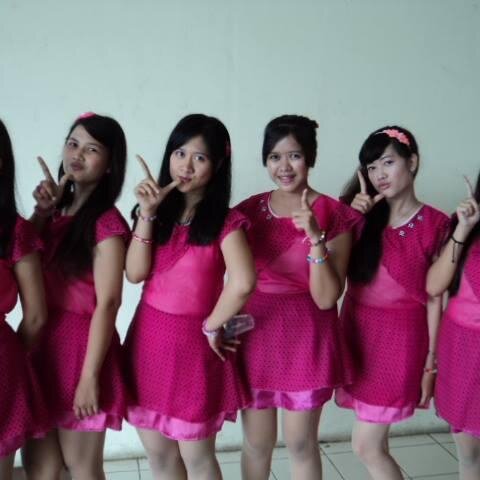 Annyeong We are StarPink, Dance Cover of APink from @ExcellentEnt1 . lili as chorong, feby as bomi, bela as eunji, hani as naeun, ara as namjo, aleta as hayoung