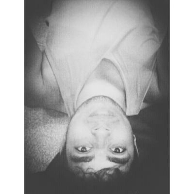 abapai17's profile picture. É melhor ligar o foda-se...