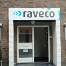 Raveco is een door ProRail erkend werkplekbeveiligingsbedrijf. Wij ontwerpen een veilige werkplek voor werkzaamheden aan of in de nabijheid van railinfra.