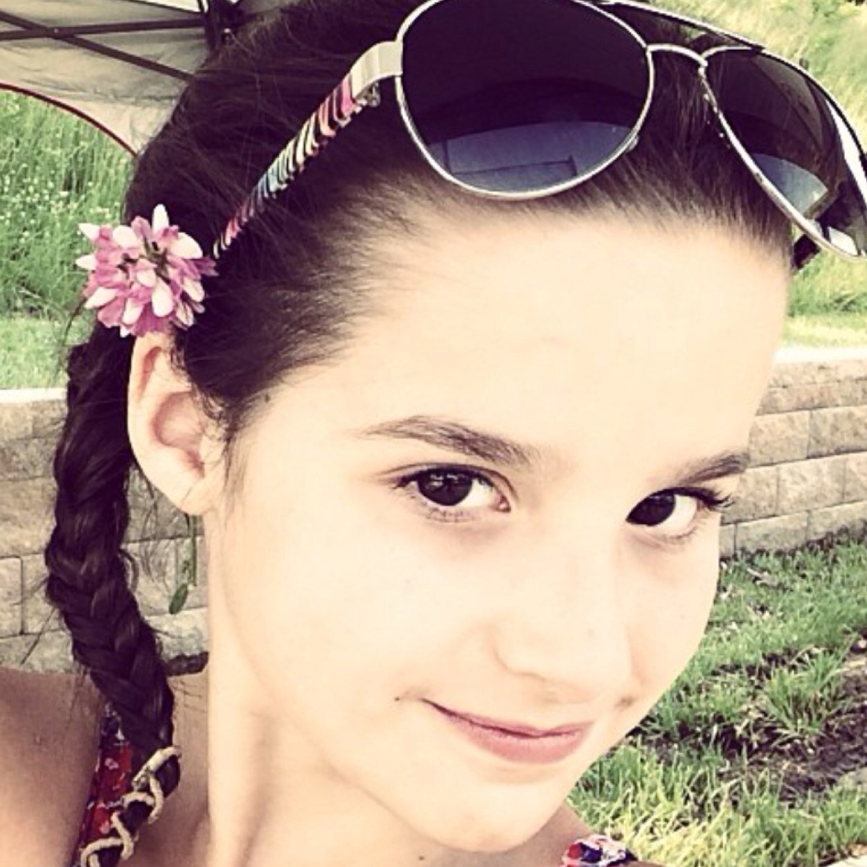 My dream is for bratayley to notice me