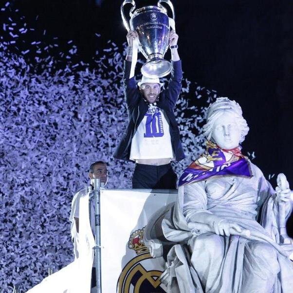 @SergioRamos Jugador del REAL MADRID 4★/Jugador del ESPAÑA 15★/ TeAdoro♡☜ Madridista asta la medula. HALA MADRID!