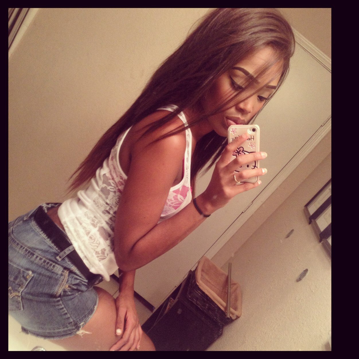 Follow me on IG @jayla1994 ❤️