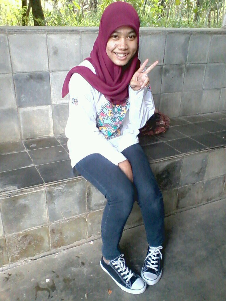 Alumni SMK 1 YK '013 @VanhVermonte :*
