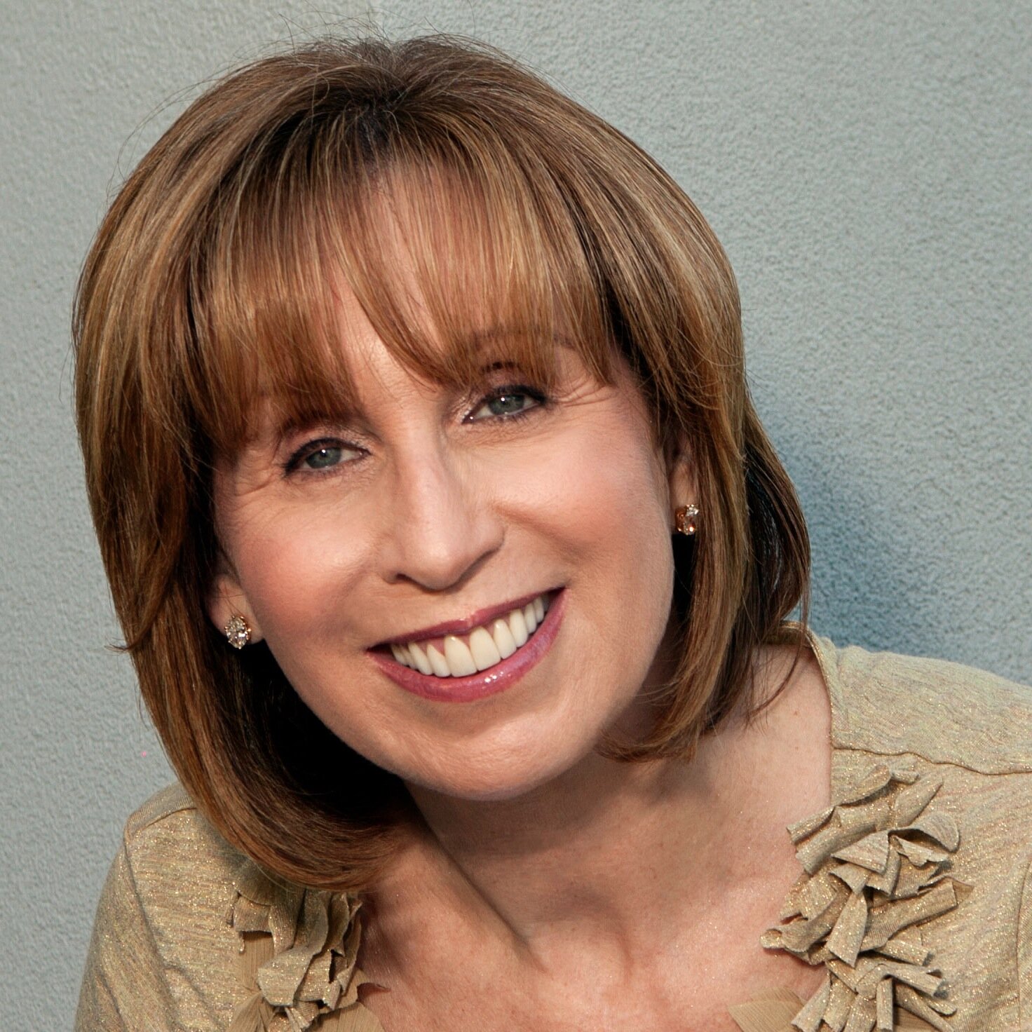 Carol Scibelli is a humorist, speaker, essayist and the author of memoir Poor Widow Me which she has re-written as a two person play.