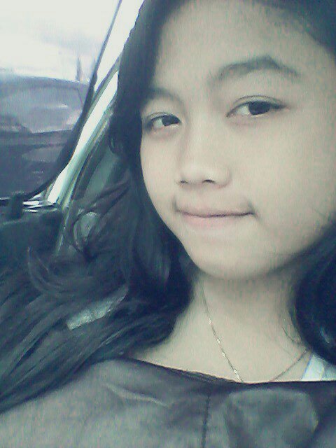 PapregazWhiee's profile picture. 