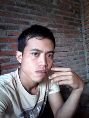 berjuang sendiri itu yg harus aq lakukan....admin @SETIA_BAND_ .pin bb 76892353