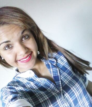 Tudo posso naquele que me fortalece ! 
Instagram:annaangelica9