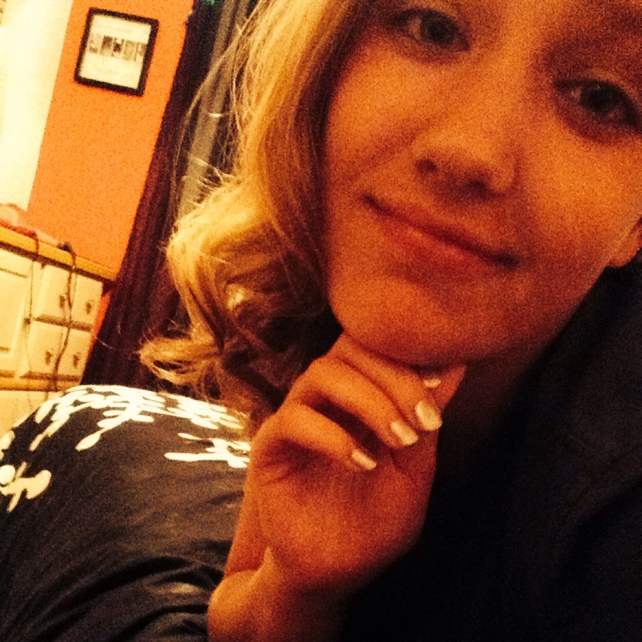 exhalepope's profile picture. Divergent and the fault in our stars got me feelin some type of way