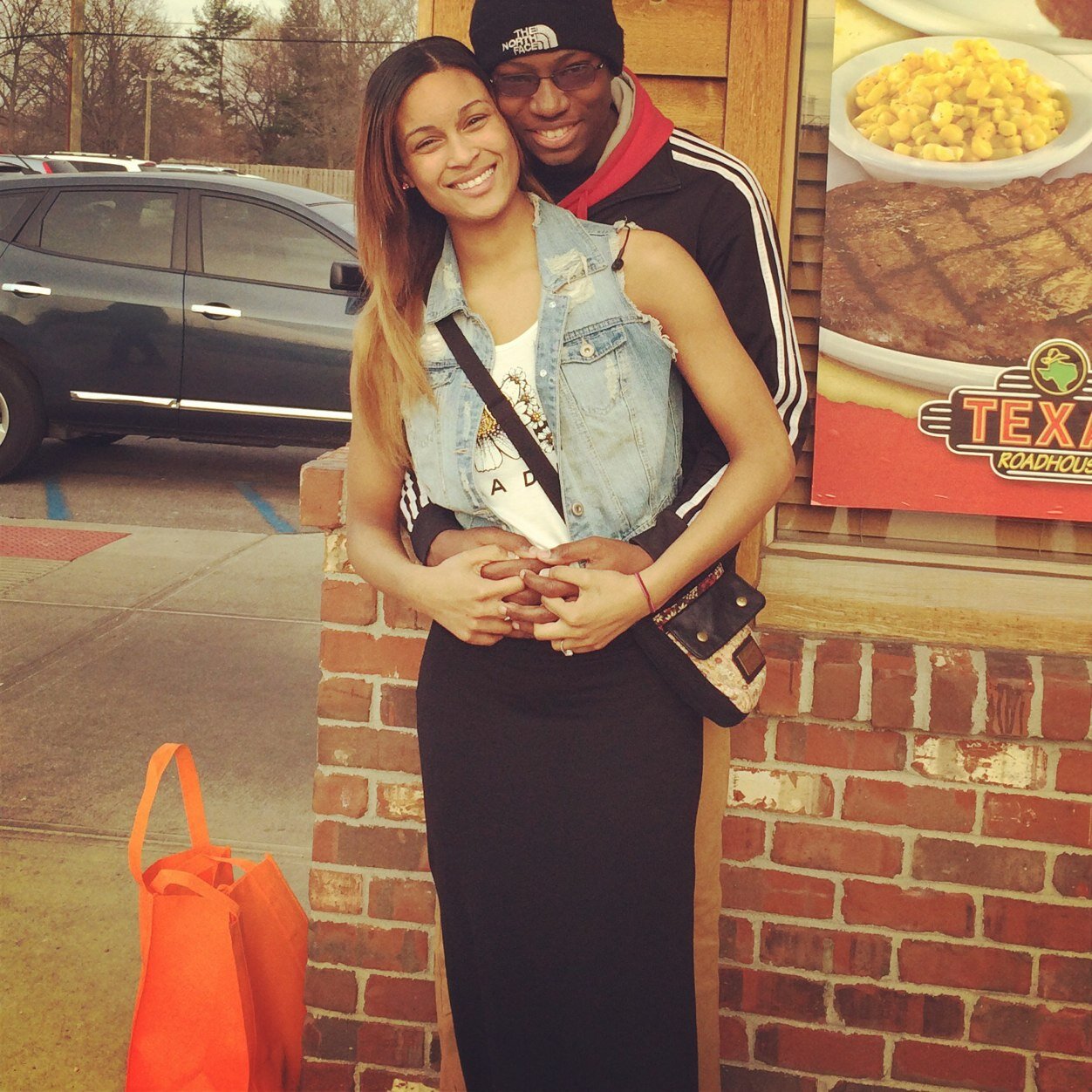 #BASKETBALLISMYLIFE #TeamAthlete #Follow the love of my life my boyfriend @LIGHTS_OUT_Jr .. Follow Me. ((: