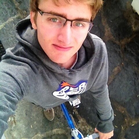 Julien_mtb's profile picture. .