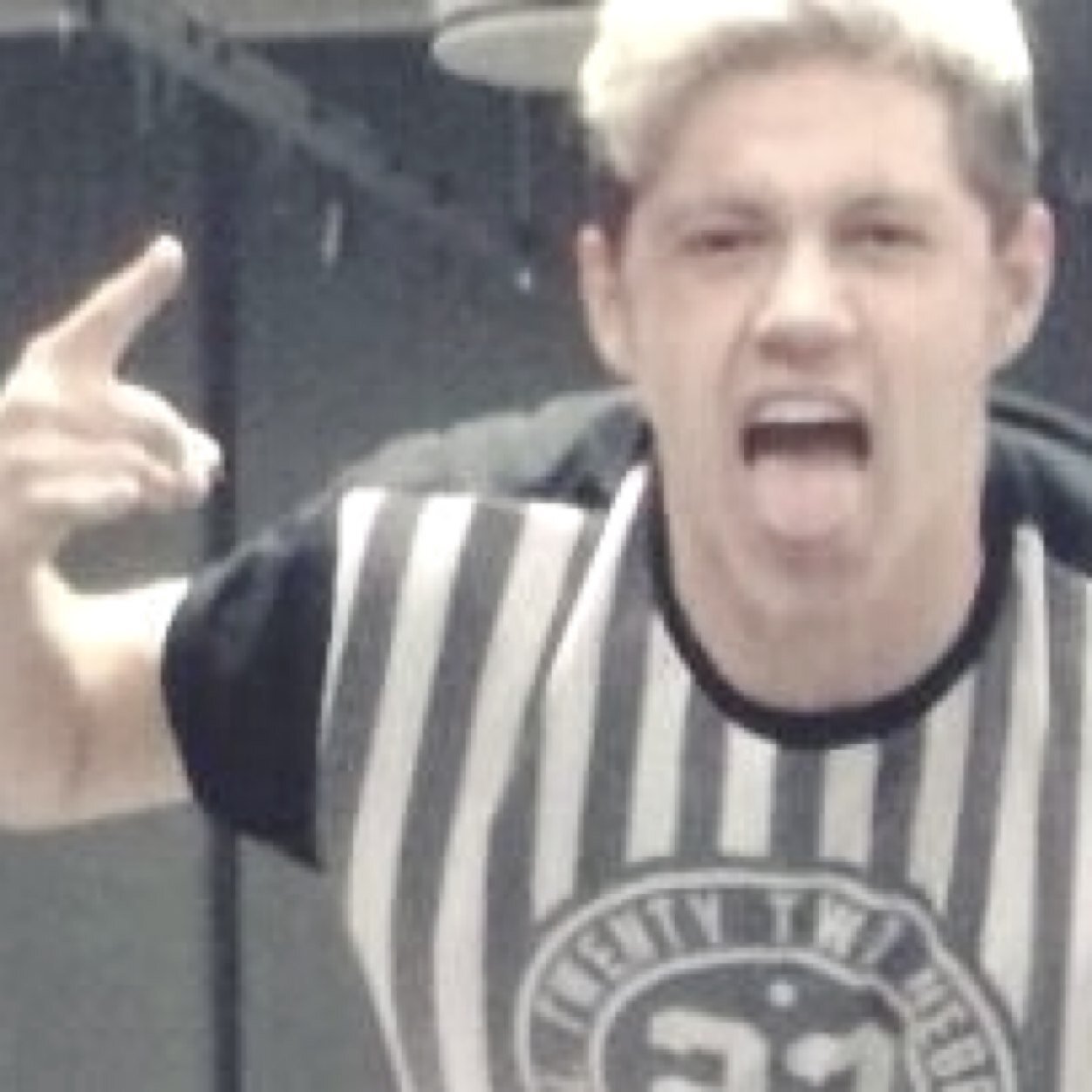 _turdyseven's profile picture. @derbyramsniall