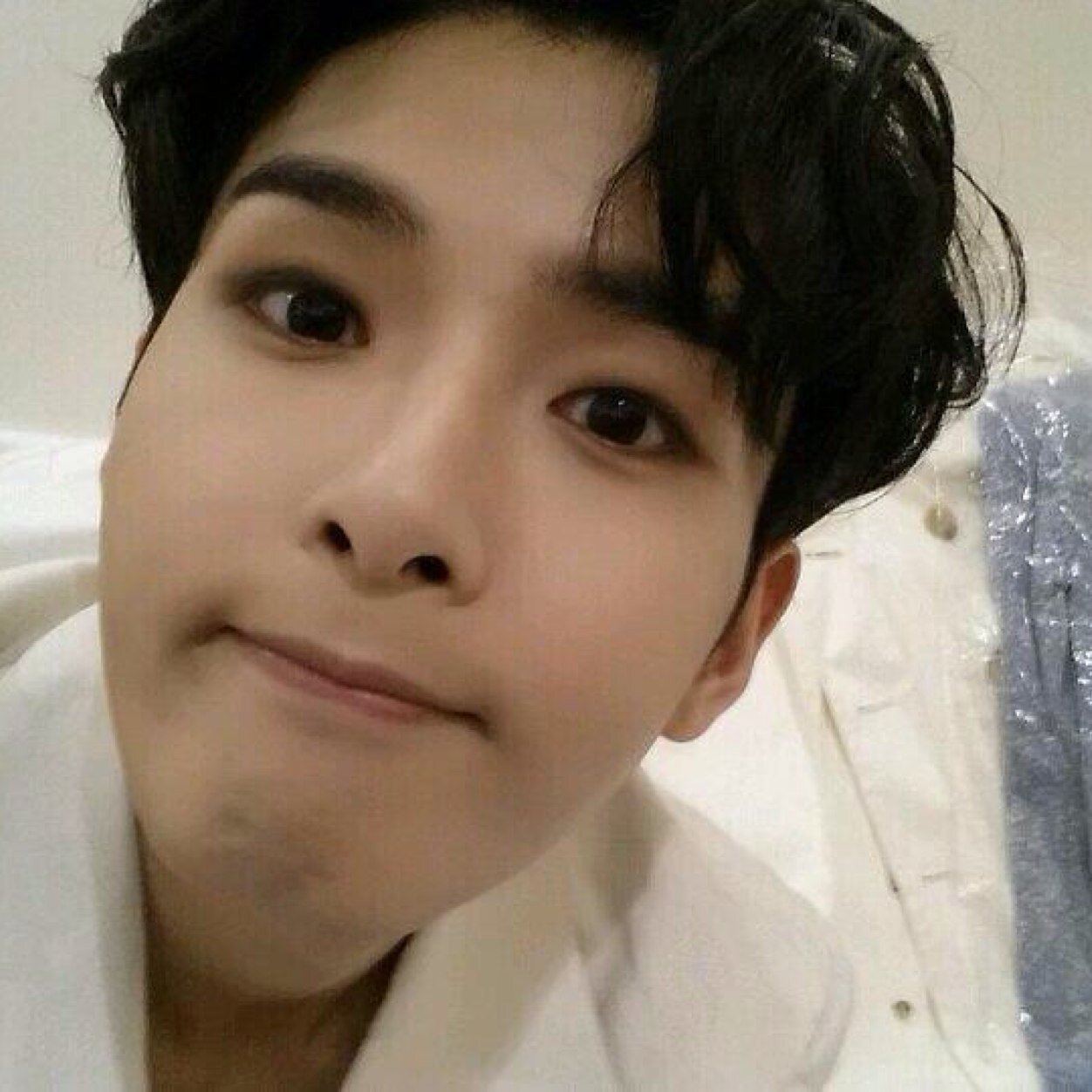 I'm not @ryeong9 // มากะดึกครับ // #BOoMthFam 4/7/13