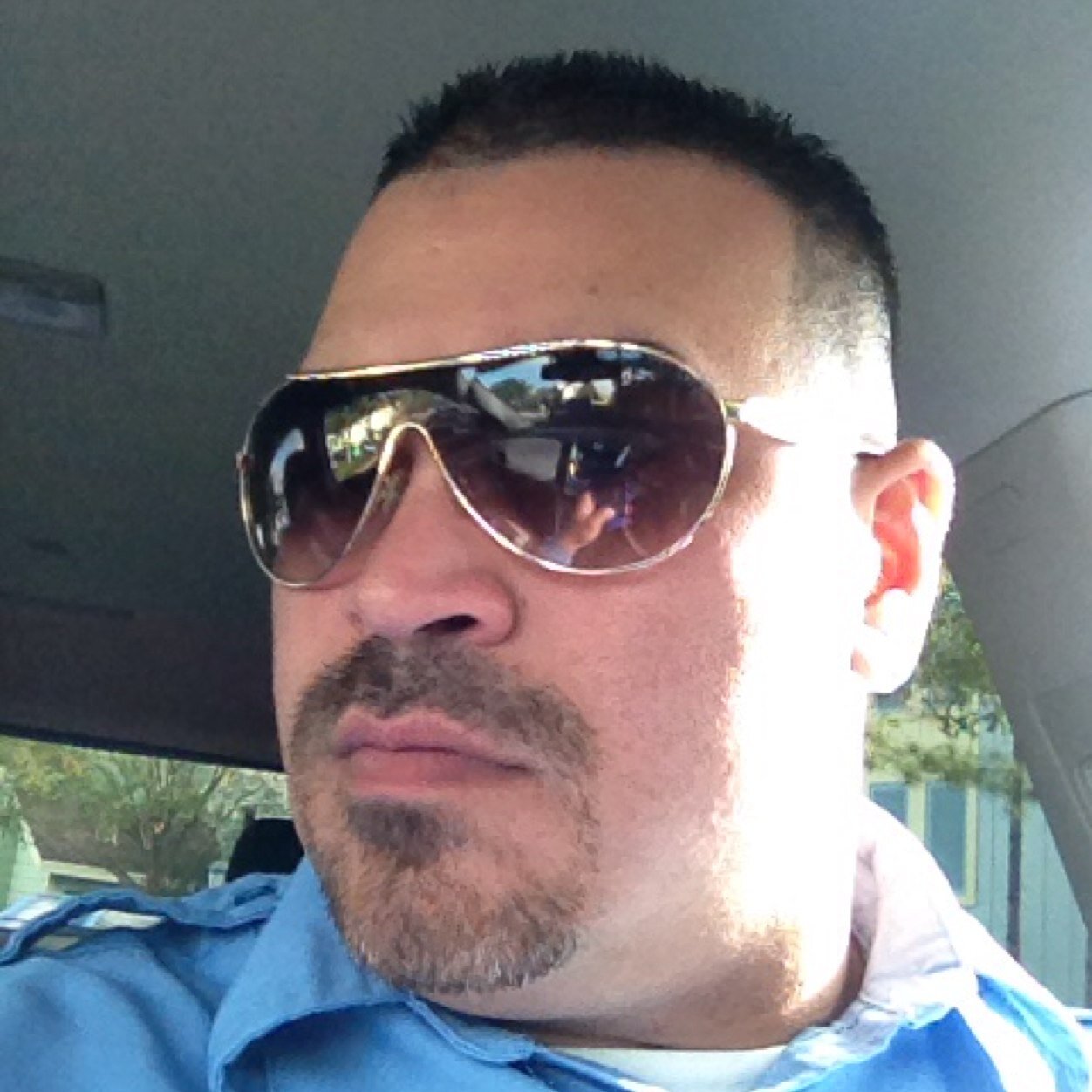 lenixlouis's profile picture. 