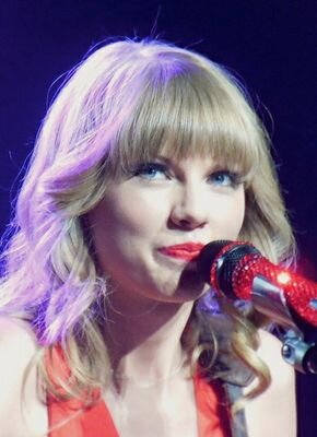 I love all kinds of butterfly and I also loves Taylor Swift..