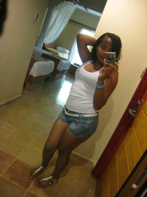 Arisleidy_27's profile picture. Unica | Especiial | Nadiie Es Iqual Que Nadiiee | Conoceme & Veras Cuanto Valqo :). #FamiliaCallejera.