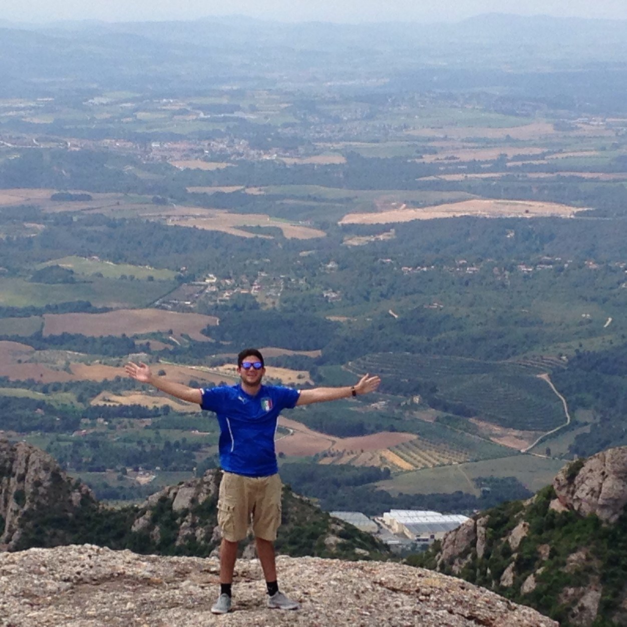 tatoji's profile picture. Pasion, perseverancia, paciencia y Fé. 

Ramblin Wreck '17