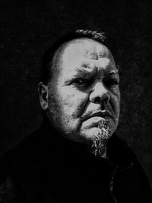 born East London UK 1956 started contemporary photo co in 1991 street photographer
