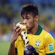 Bonjours je m'appelle Julianne j'ai 17 ans je fais de l'équitation et de la G.R.S je suis brésilienne de mon père et française de ma mère !!!!!! Neymar Jr 3