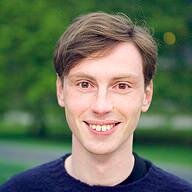 Utvikling er min lidenskap, fotball er mitt spill. Elsk alle, utvikler deg for alltid.