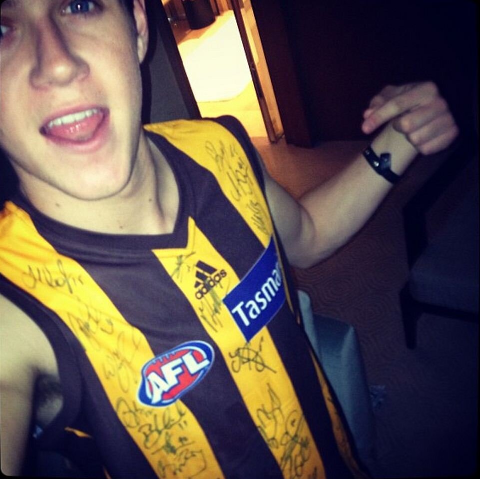 PRA CIMA MAJOOOR! ~le Niall