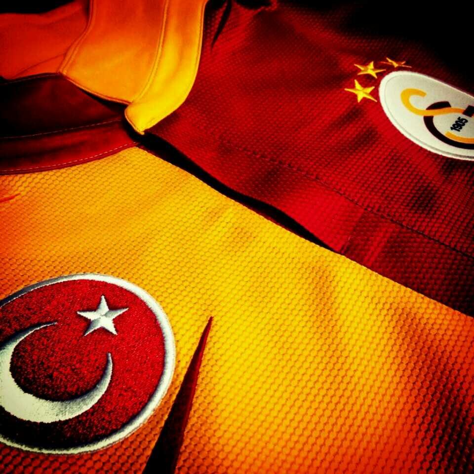 Milliyetçi TÜRKİYE CcC  
GALATASARAY sevdalısı.....