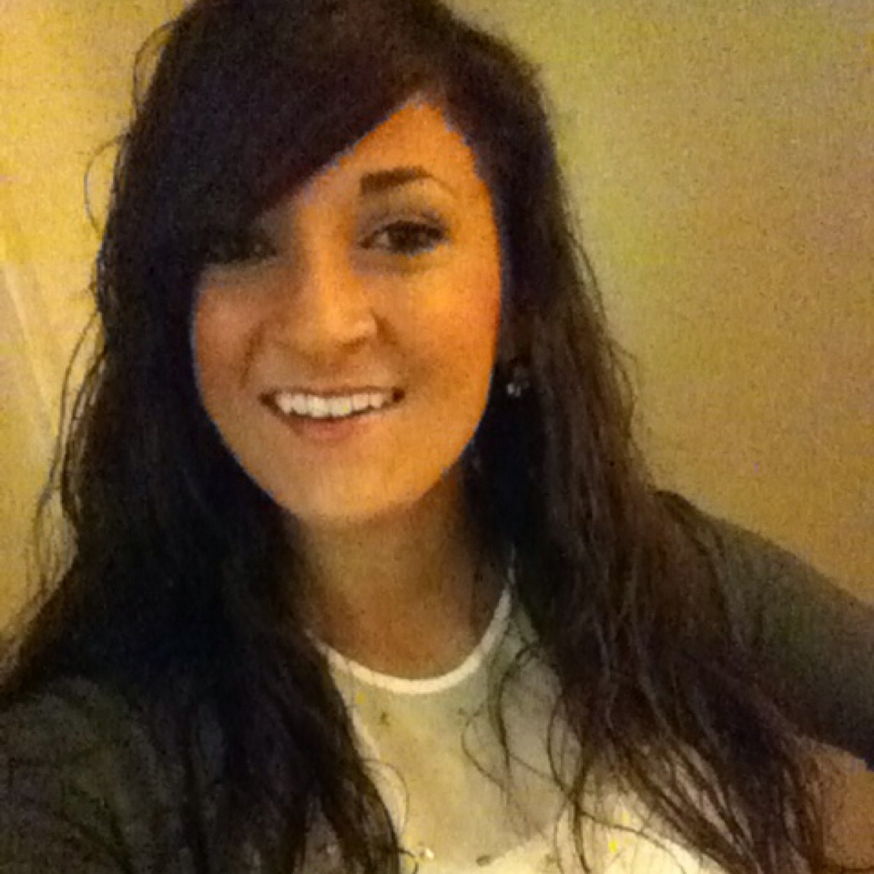 hnicole_22's profile picture. I absolutely adore @tfarley24