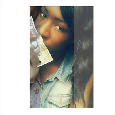 b0ldvnity_'s profile picture. Aspiring singer, dancer, actress, model, and fashion designer.