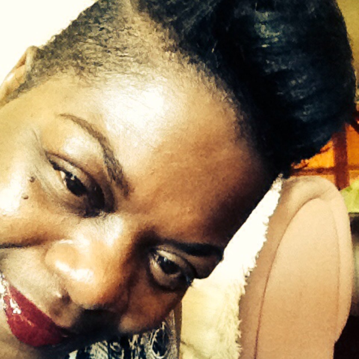 ronnibo's profile picture. Living Life