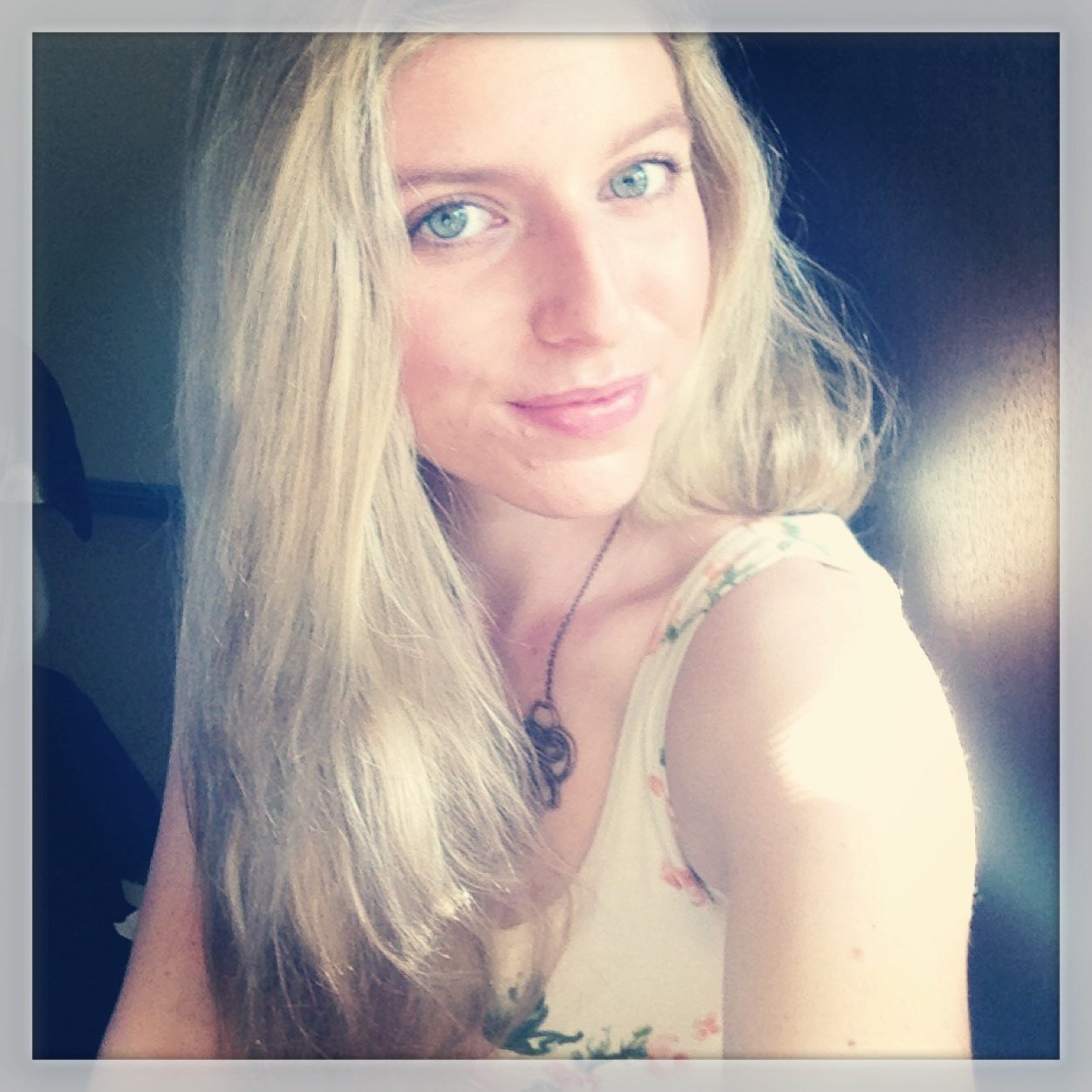 CaitlinAdamson2's profile picture. I'm a writing and marketing student, poem reading, music lover, festival goer, healthy living, clean eating, fitness loving kinda gal.