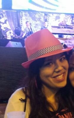 Soy la alegria de quien me quiere. La tristeza de quien me odia. La perdición de quien me desea y la preocupación de quien me envidia Vive la vida y ser felices