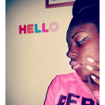 Soon To Give Birth To A Beautiful Baby Girl; I Do No Tolerate Foolishness ; ™
Dark skin girl trynna make it..