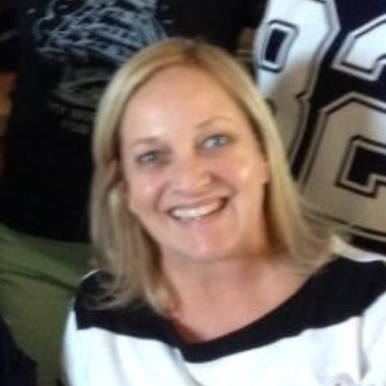 LoriCotto's profile picture. 