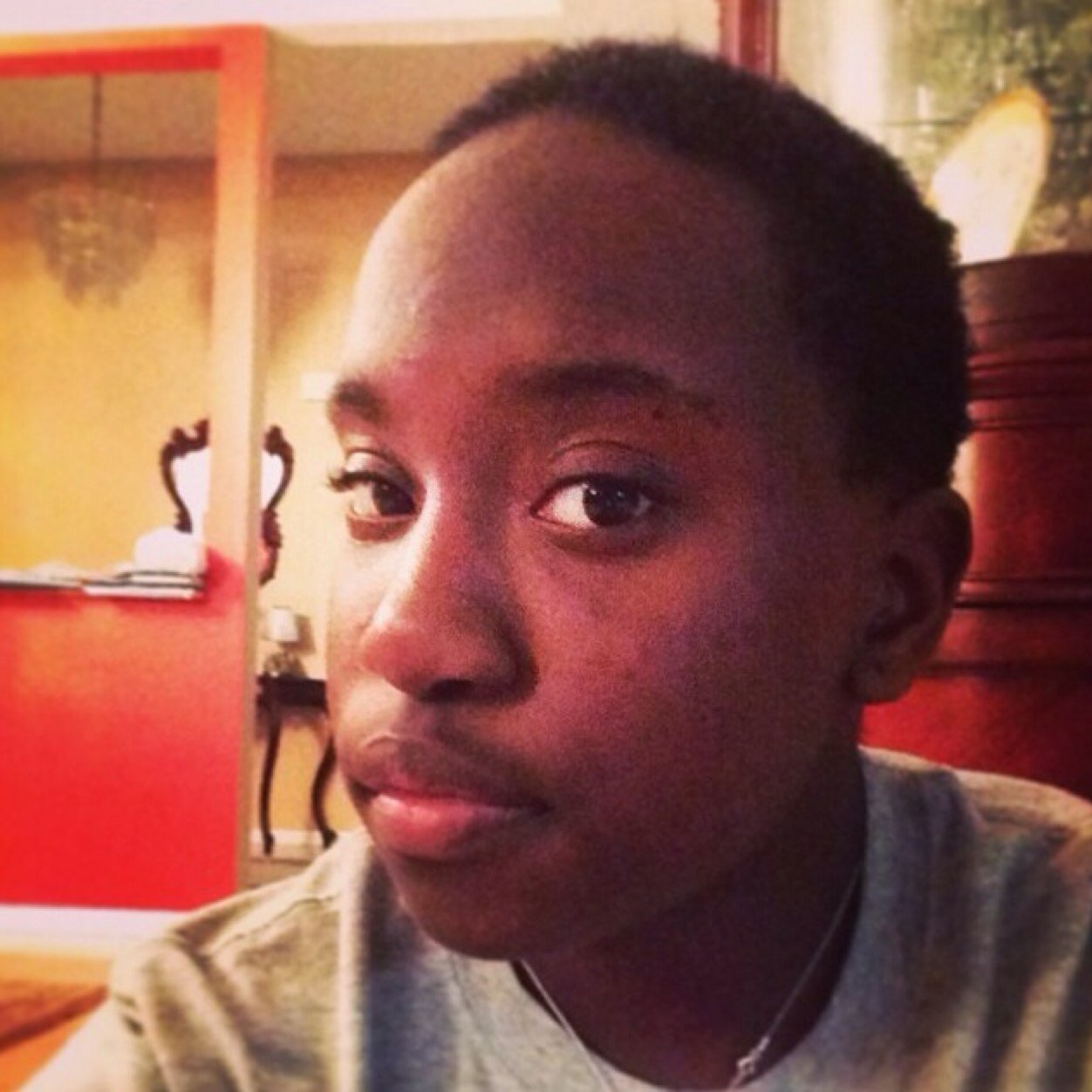 I'm a Jamaican singer who plays tennis...nuff said #UF18