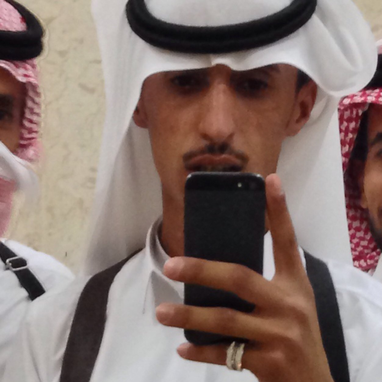 اعشق تفاصيلكك واهيم بملامحكك    صورتك ياسبحان منهو رسمها ! bb 2A8214FA