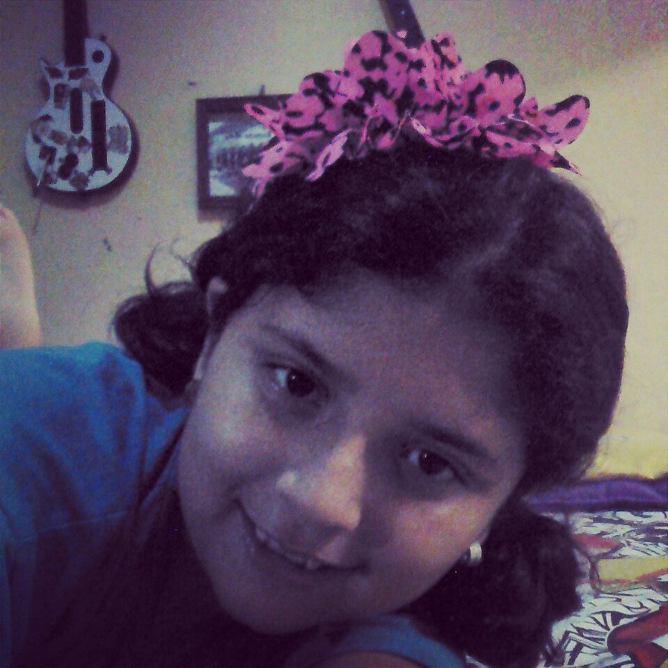 Follow)  http://t.co/LuPSzSMiBW|mari_campzno Sígueme y te sigo bss3
