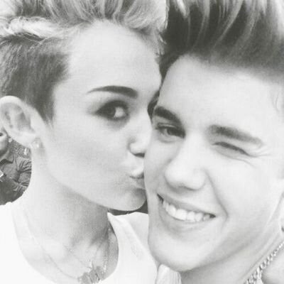 jileyputeir0s's profile picture. GRUPO DE BELIEBERS, SMILERS E JILEY SHIPPERS. PARA ENTRAR NO GRUPO É SÓ MANDAR O NOME E O NÚMERO NA DM!