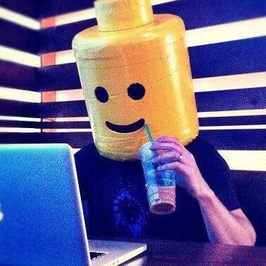 Tech Lead at Blizzard Entertainment. Tweets are my own. Screaming inside my heart.