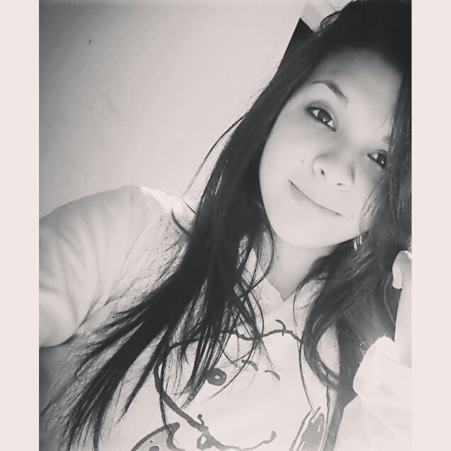 De pie ante el mundo, de rodillas ante Dios ♡ / OLIMPISTA desde la CUNA hasta el CAJÓN ♡♥♡ / INSTAGRAM: ERIIKAPACHER / SNAP: PACHER_ERIKA