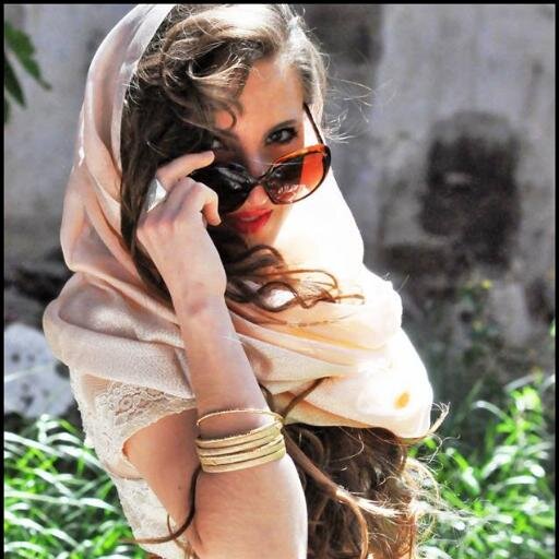 Naked_EntraiLs's profile picture. ¿160 Carácteres para escribir acerca de mí? Lo que a unos les cuesta toda una vida, no se puede resumir en 160 carácteres, mejor lo medimos en momentos.