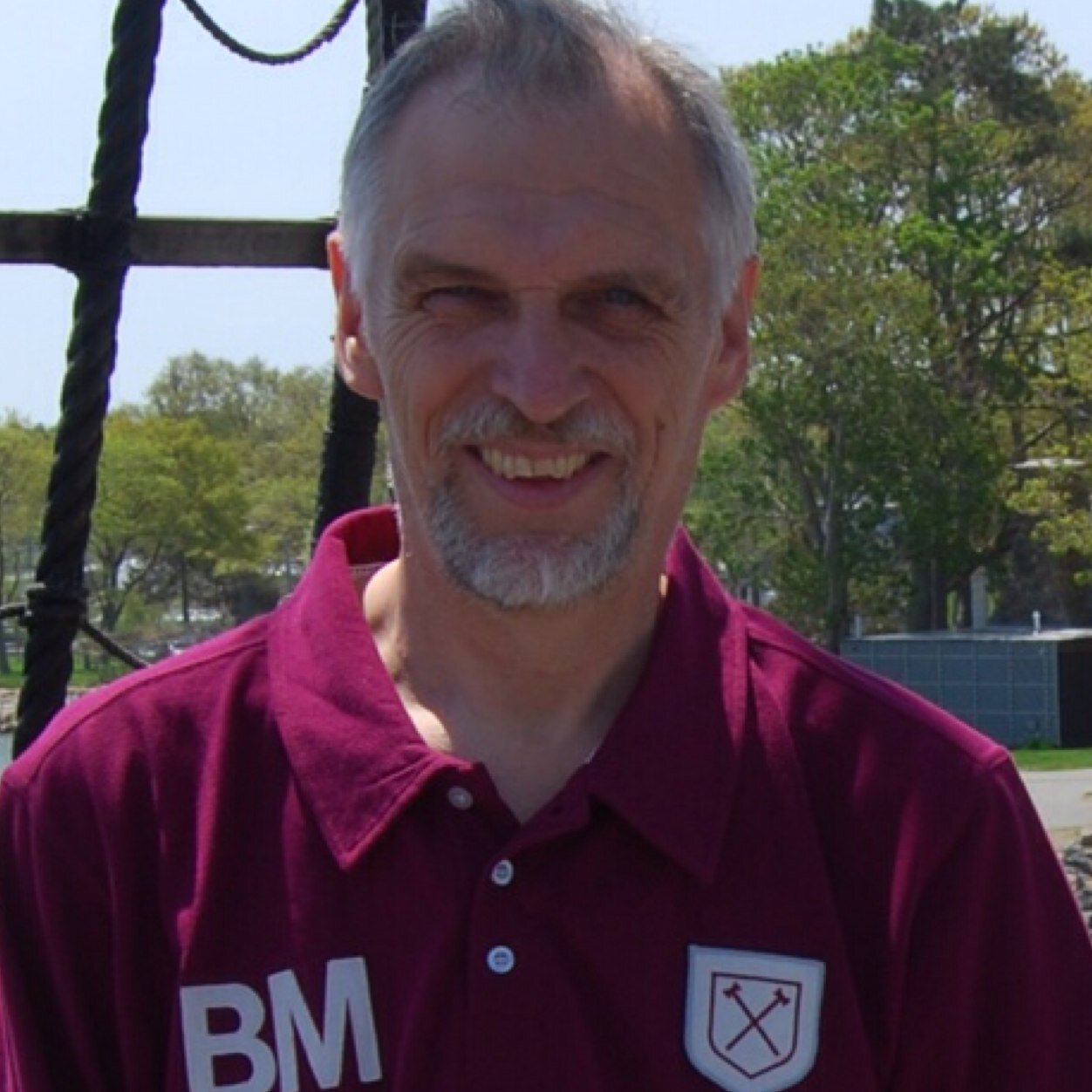 Married with 2 sons & 2 grandsons. Ex Chairman Essex Soc.for Family History and ex Chairman Volunteer Centres Essex. Now retired WHU supporter