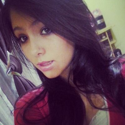 -- Eu escrevo em linhas tortas, inspirado por alguém 
 Que me deu uma missão que eu tento cumprir bem --