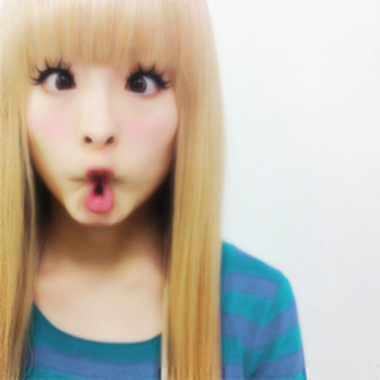 PamyuKySSC's profile picture. •Roleplay• I wish that I could be like the cool kids but I'm too busy attending the family party and being a ninja