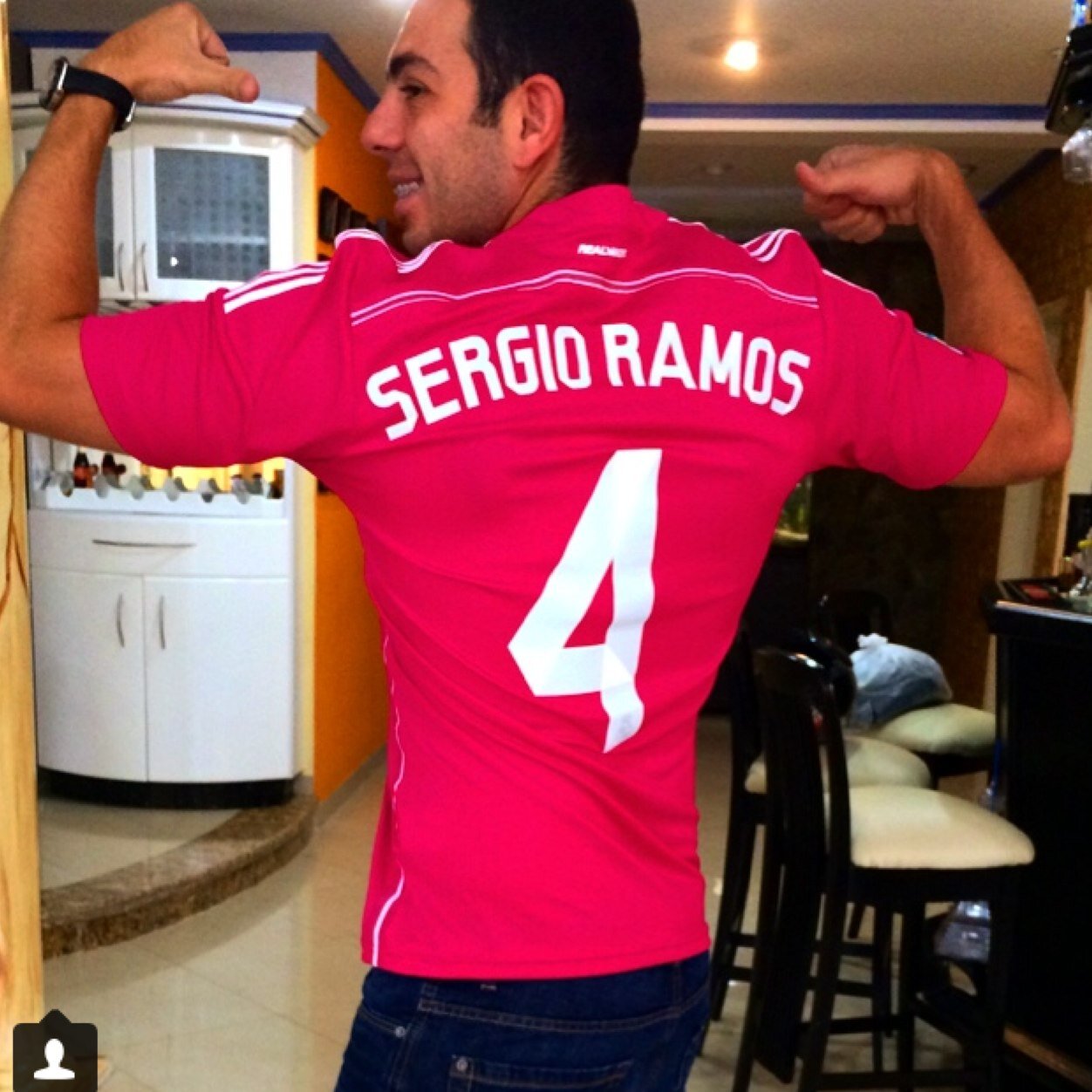 Salume777's profile picture. Fanático del Real Madrid, Leones del Caracas, New York Yankees y Los Ángeles Dodgers.