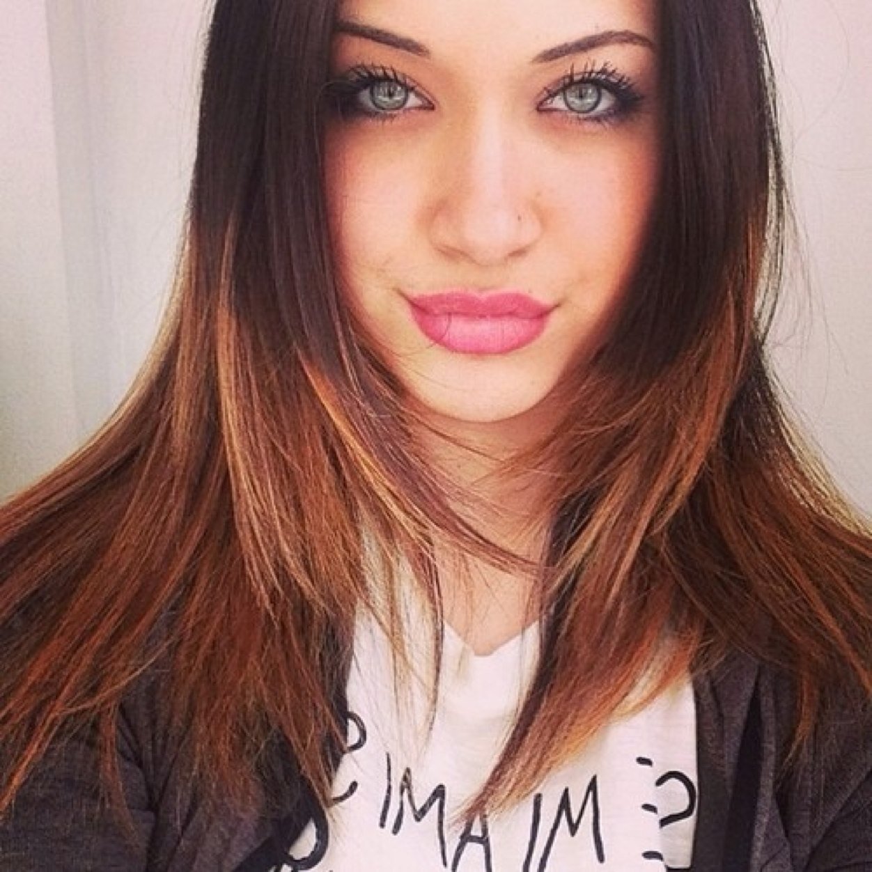 USA : 17 : blue eyed baby : happy : single