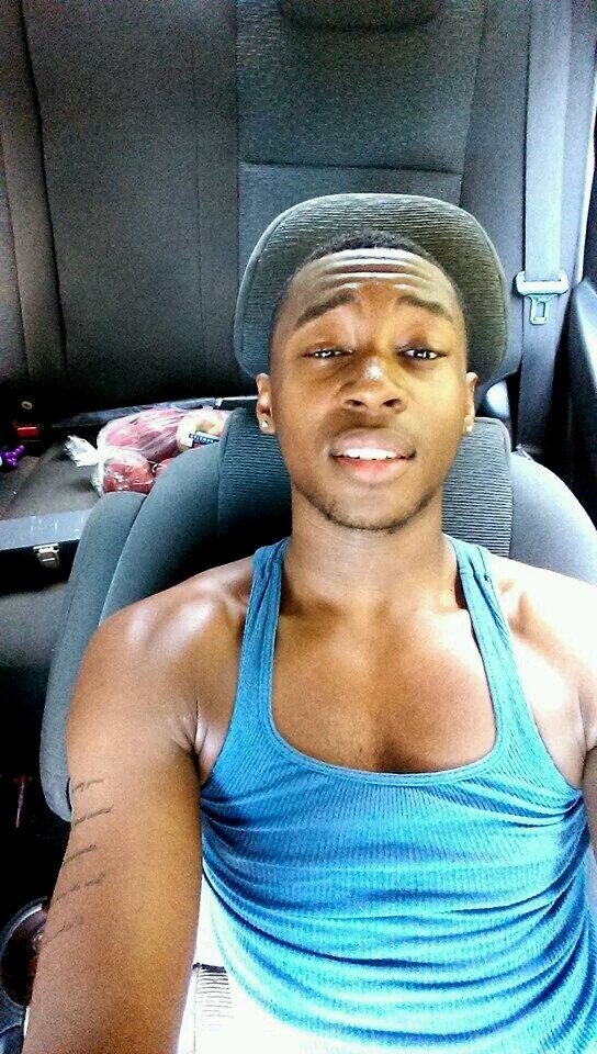Yung Steem Nigga ...Follow My Baby @Ladiitrupe2k13 !.