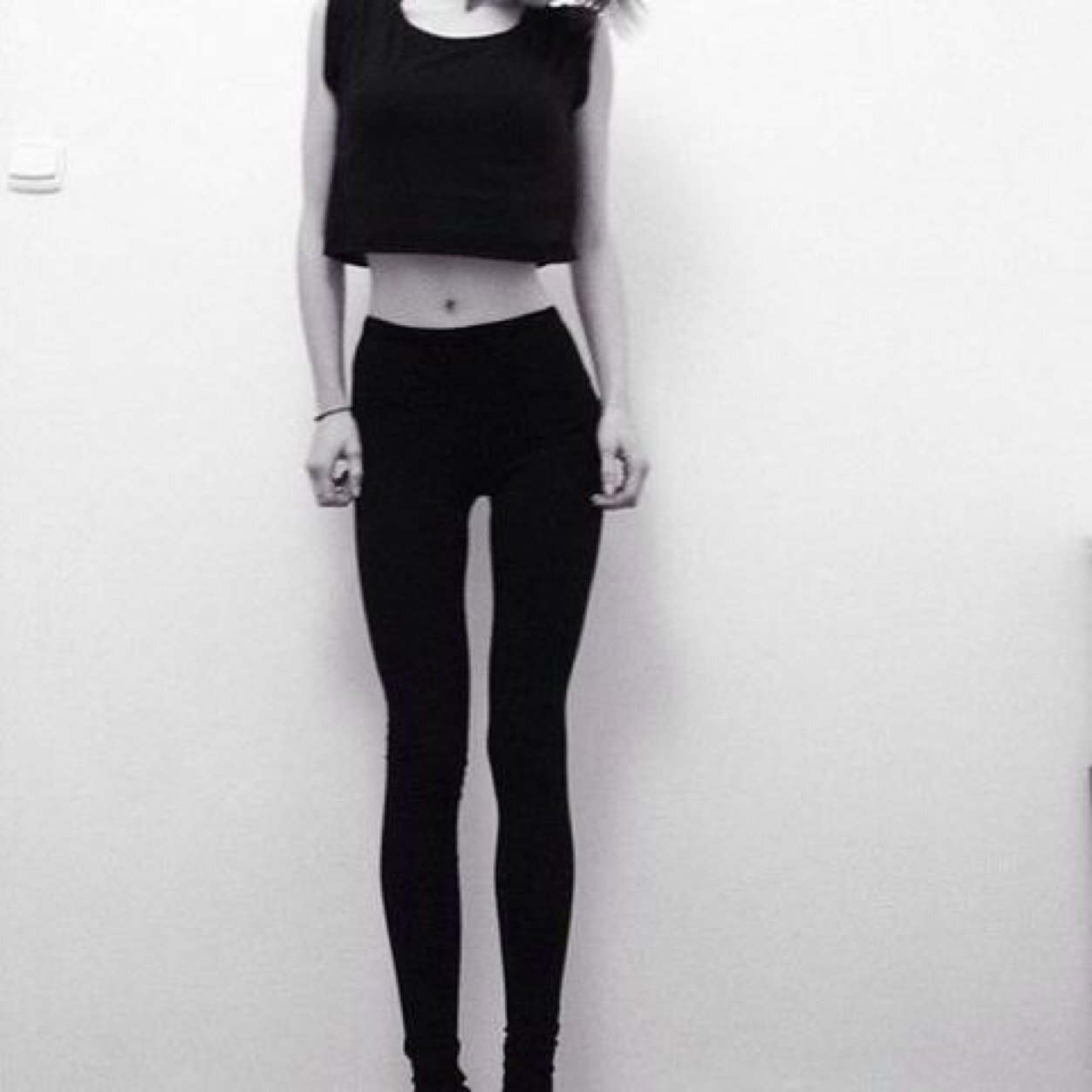 height- 5ft weight:135 hw-125 gw-120 sgw:110 ugw:100