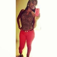 soy una persona simpatica,me encanta conocer personas ir a lugares k nunca he ido,me gusta baloncesto y pila las mujeres